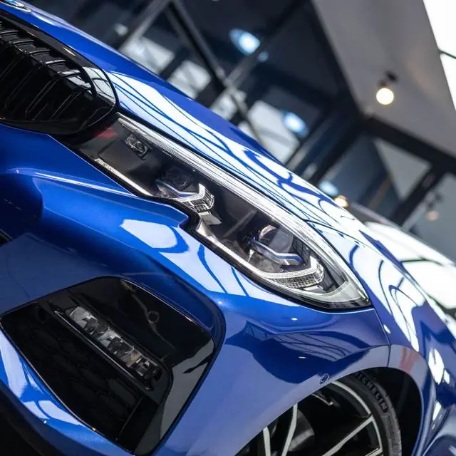 PPF Mobil BMW 330i warna Biru — Kitawrapin