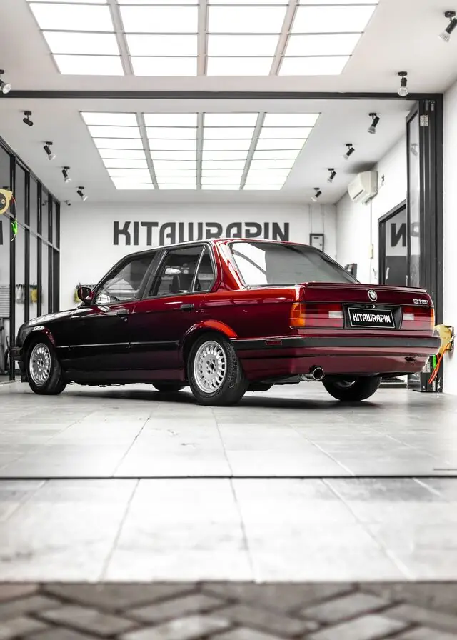 Color Wrap BMW E30 Liquid Dragon Red — Kitawrapin