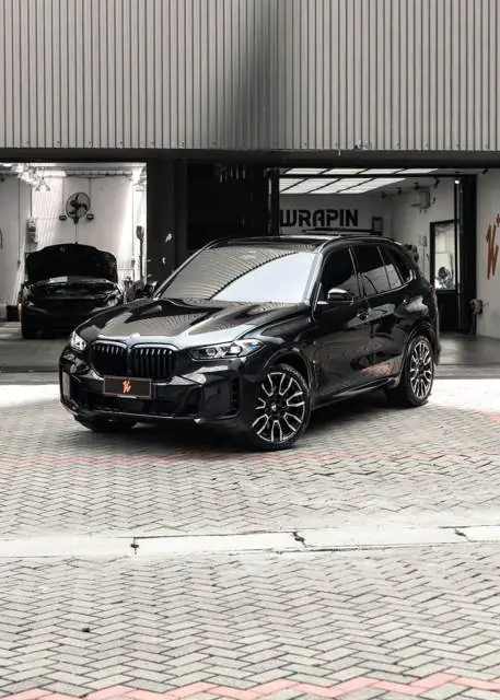 PPF Mobil BMW X5 warna Hitam — Kitawrapin