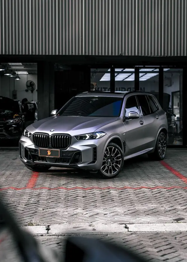 Color Wrap BMW X5 Spectech Capri Grey Blue — Kitawrapin