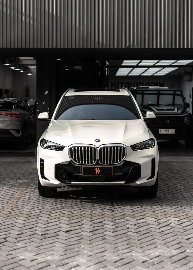 PPF Mobil BMW X5 warna Putih — Kitawrapin