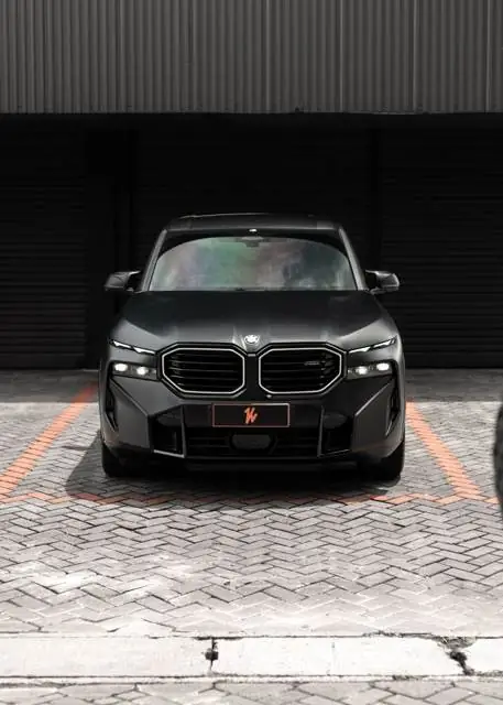 PPF Mobil BMW XM warna Hitam — Kitawrapin
