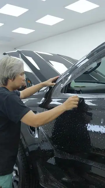 PPF Mobil Ford Everest warna Hitam — Kitawrapin