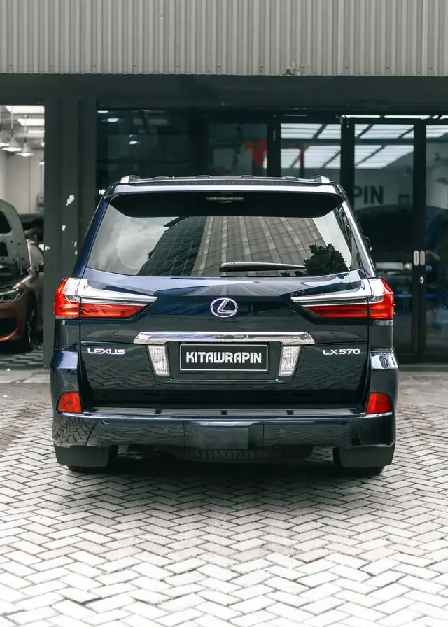 PPF Mobil Lexus LX570 warna Biru — Kitawrapin