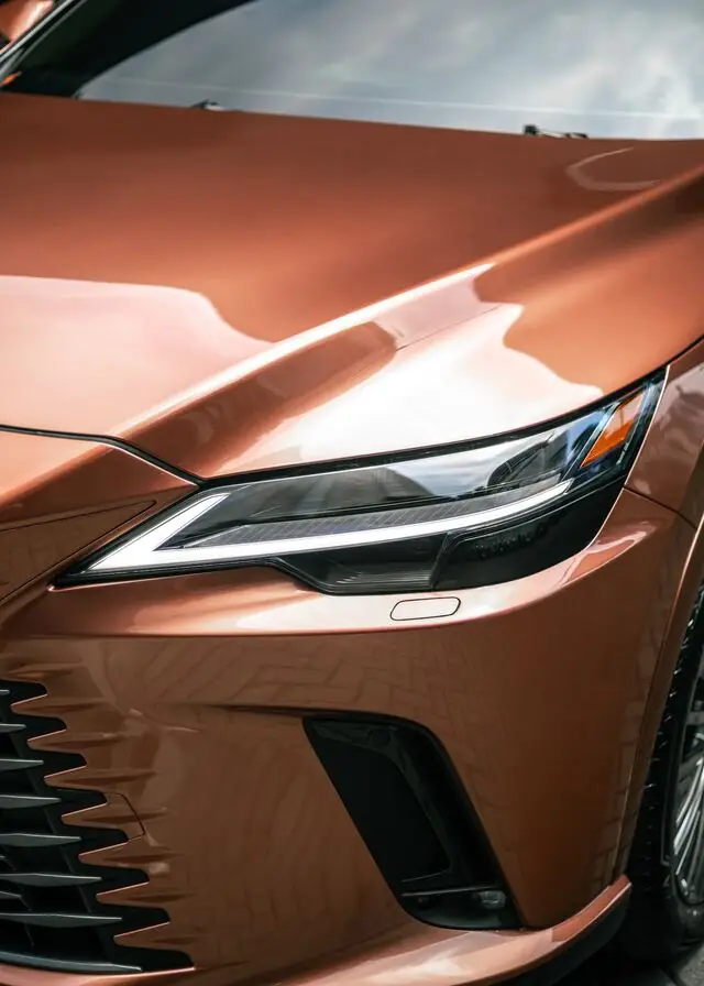 PPF Mobil Lexus RX450h+ warna Oranye — Kitawrapin