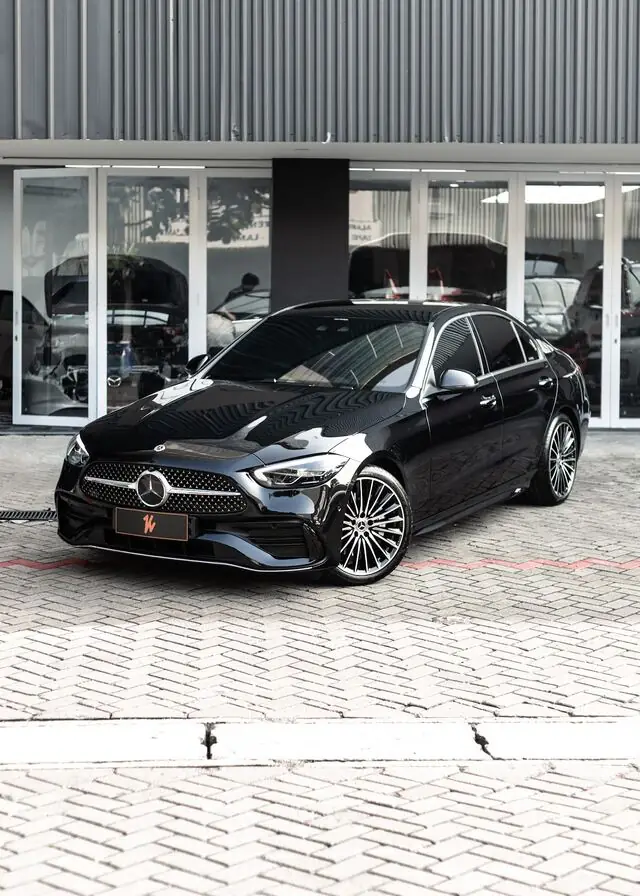 PPF Mobil Mercedes Benz C300 warna Hitam — Kitawrapin