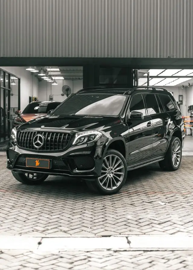 PPF Mobil Mercedes Benz GLS63 warna Hitam — Kitawrapin