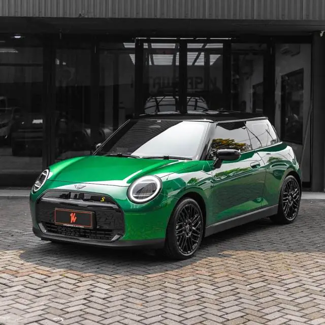 PPF Mobil Mini Cooper SE warna Hijau — Kitawrapin