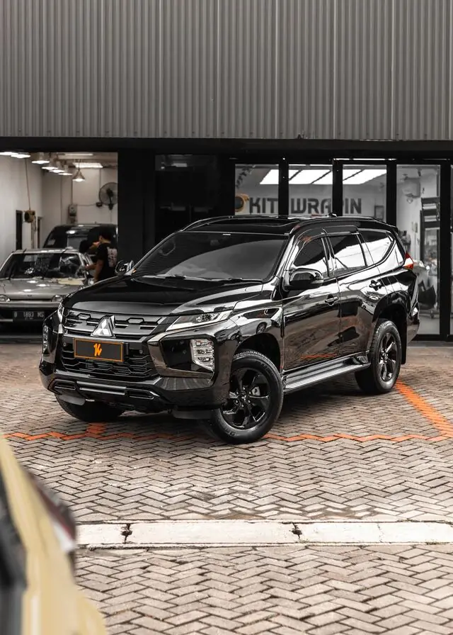 PPF Mobil Mitsubishi Pajero warna Hitam — Kitawrapin