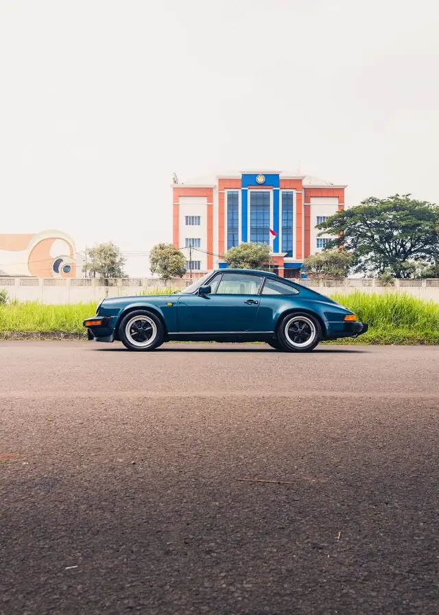 PPF Mobil Porsche 911 SC warna Biru — Kitawrapin