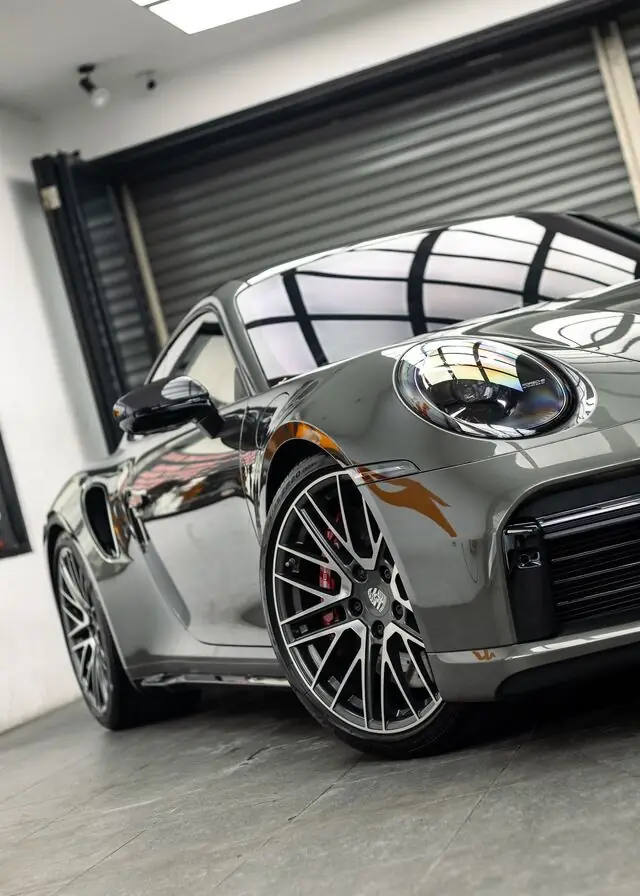 PPF Mobil Porsche 911 Turbo warna Abu-abu — Kitawrapin