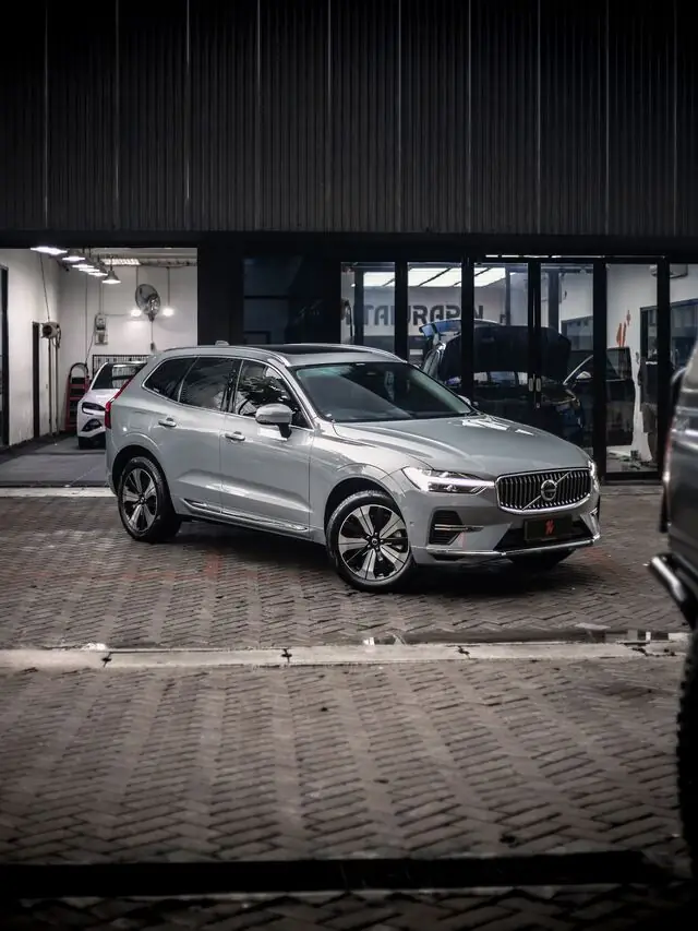 PPF Mobil Volvo XC60 warna Abu-abu — Kitawrapin