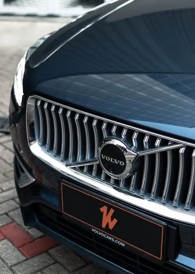 PPF Mobil Volvo XC90 warna Biru — Kitawrapin